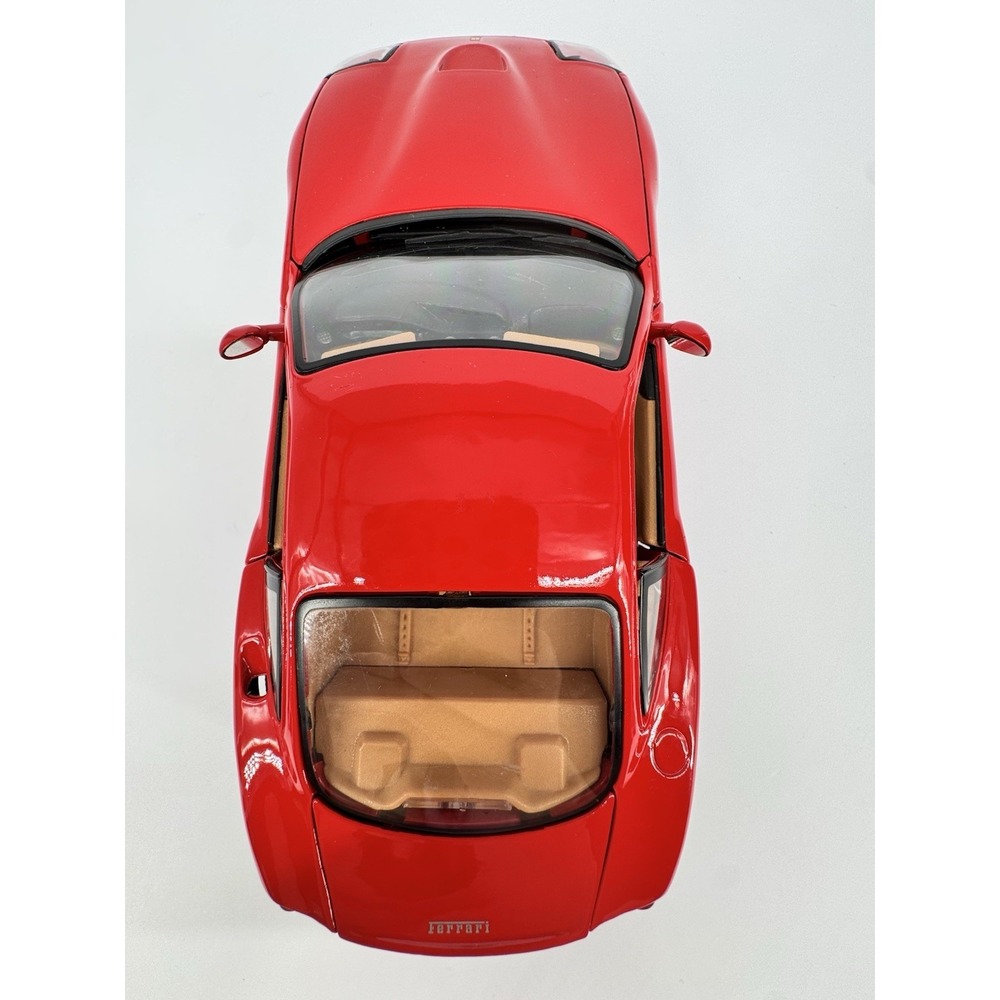 Ferrari 550 Maranello 1:18 Diecast Model Car Red Maisto Opening Parts - Picture 7 of 16